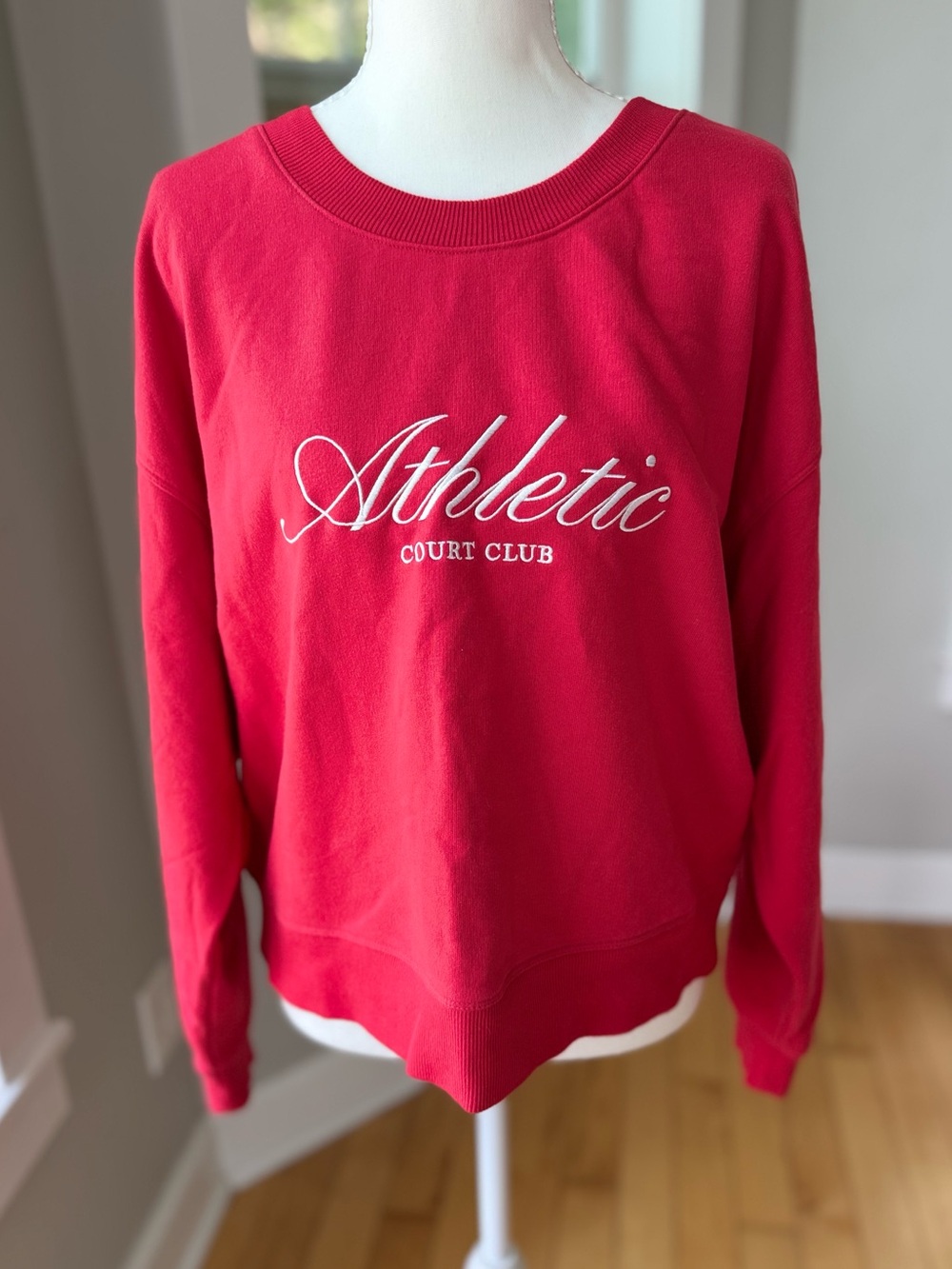 All in Motion Red "Athletic Court Club" Cropped Crewneck Sweatshirt Sz Medium